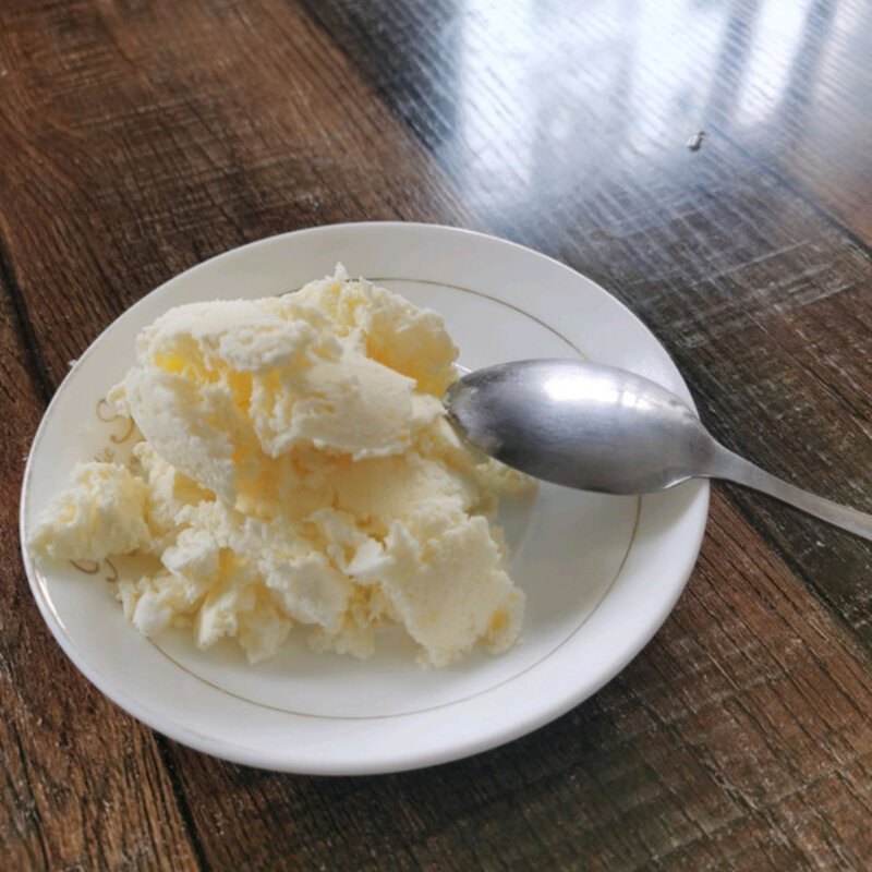 蒙牛冰淇淋制作过程（分享最详细的自制冰激凌的做法）(1)