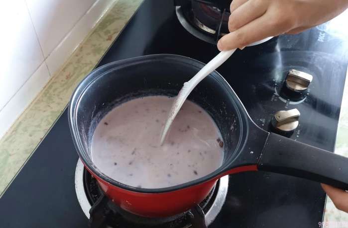 雪糕的家庭制作方法(分享在家自制雪糕原来这么简单)(图6) 雪糕的家庭制作方法(分享在家自制雪糕原来这么简单)(6)